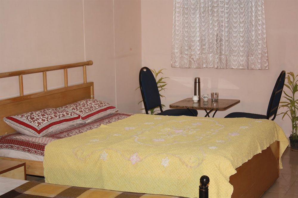 Minerva Residency Hotel Бангалор Екстериор снимка