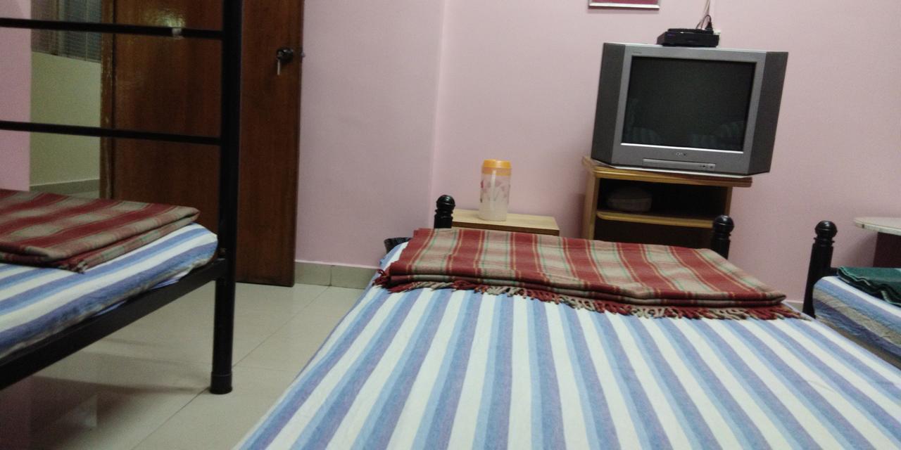 Minerva Residency Hotel Бангалор Екстериор снимка