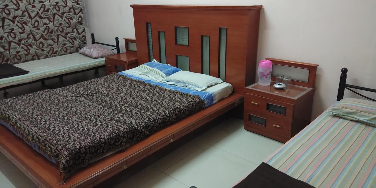 Minerva Residency Hotel Бангалор Екстериор снимка